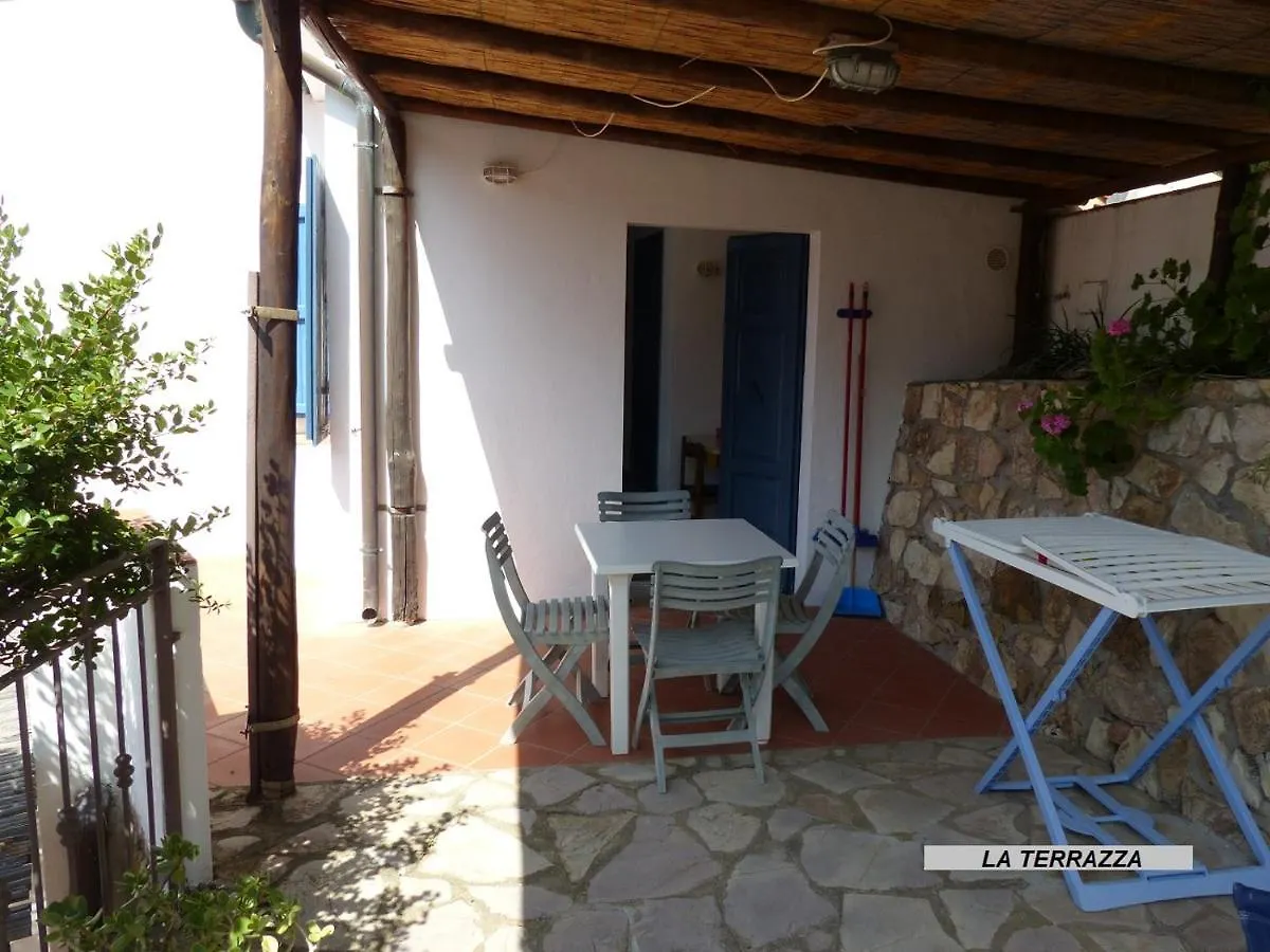 Appartamenti Villa Lina Nisporto Lägenhet